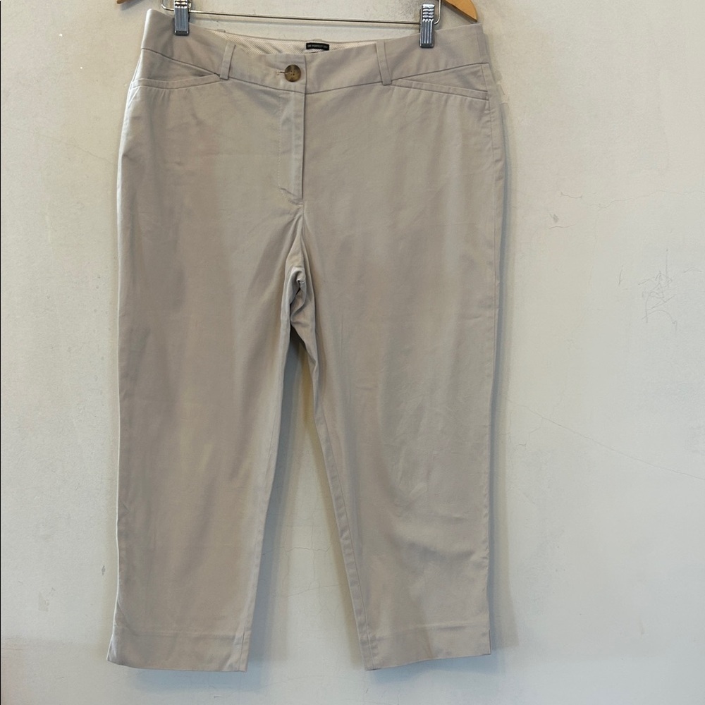 Talbots khaki cropped pants Size 12P EUC - Picture 2 of 6